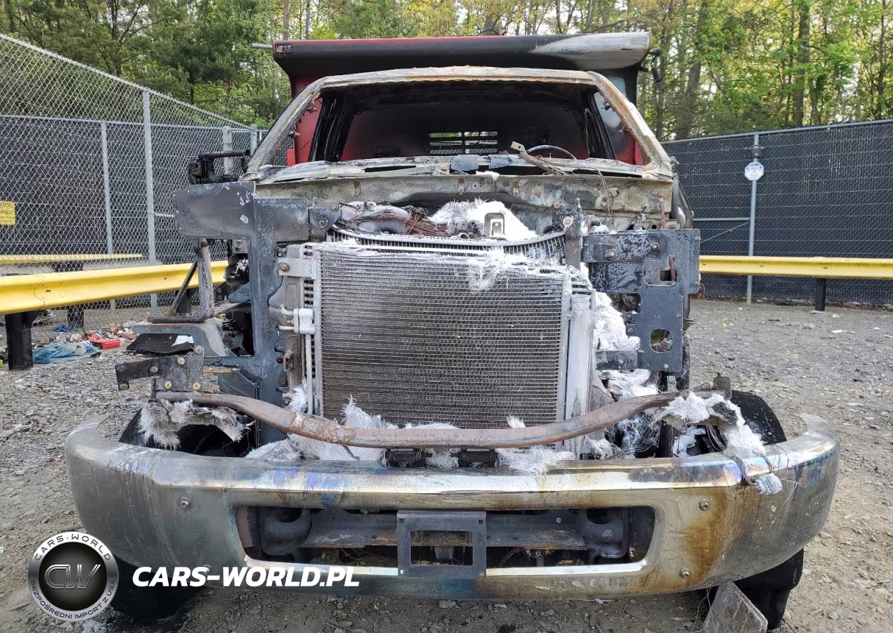 2021 Chevrolet Silverado Medium Duty VIN:1HTKJPVK6MH564142 - 5