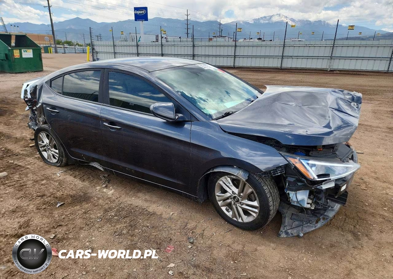2020 Hyundai Elantra Sel VIN:5NPD84LF1LH560408 - 4