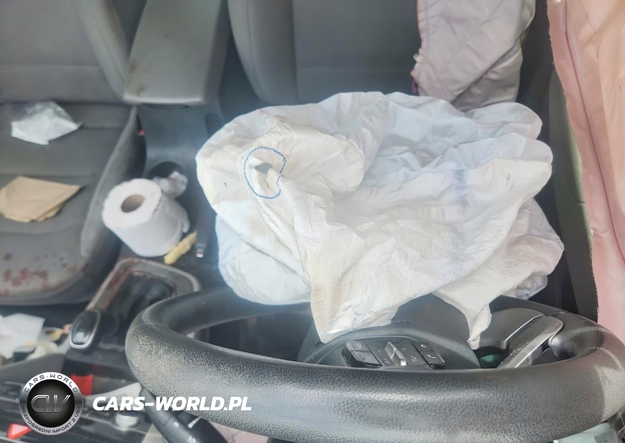 2020 Hyundai Elantra Sel VIN:5NPD84LF1LH560408 - 7