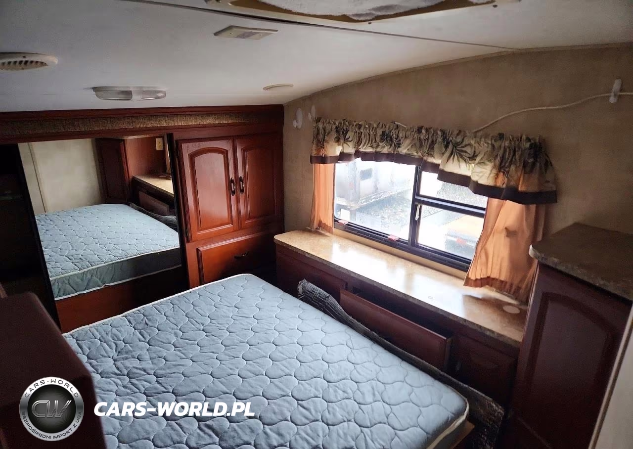 2011 Keystone Sydney Camper VIN:4YDF33027BB630476 - 5