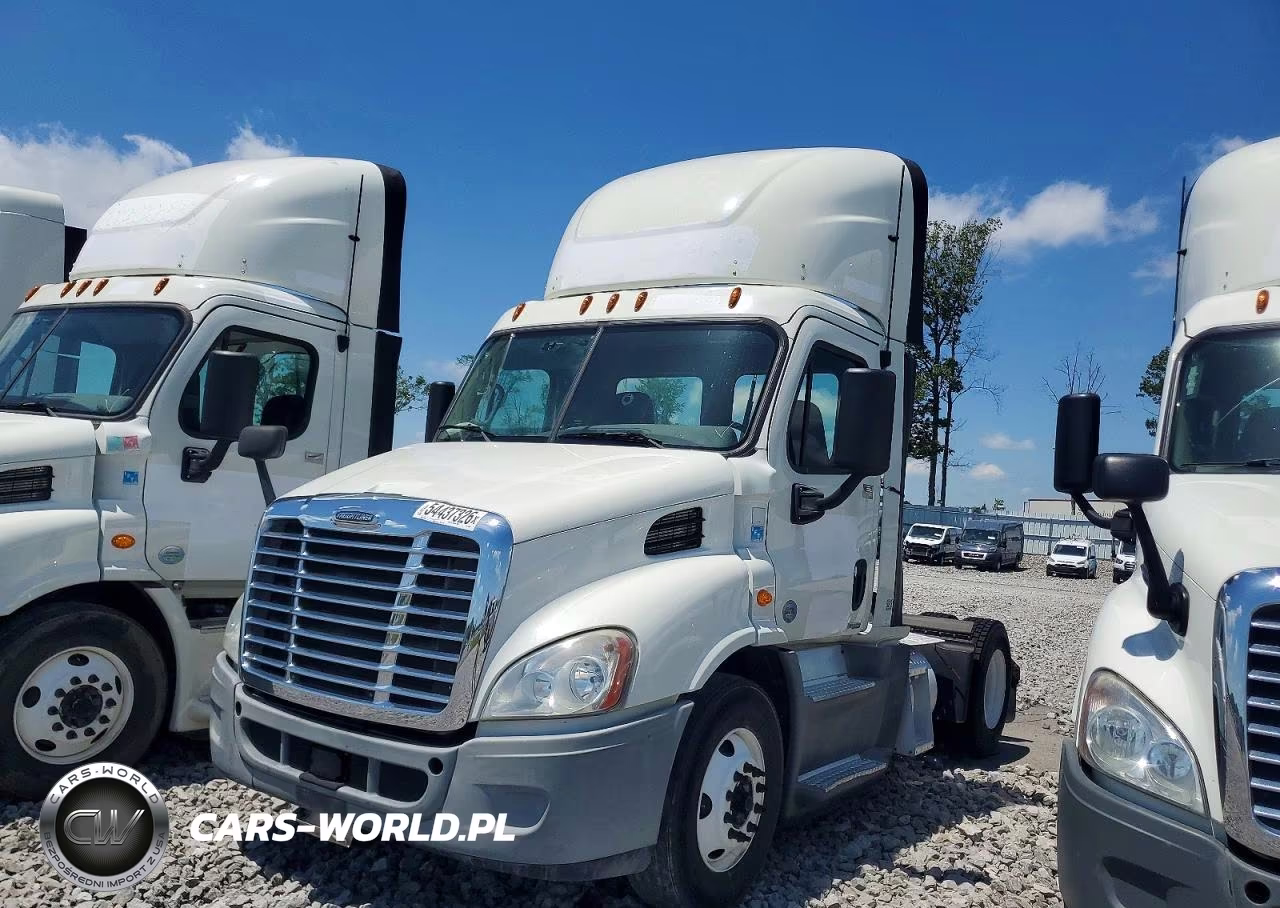 2017 Freightliner Cascadia 113 Semi Truck VIN:3AKBGADVXHSJD0645 - 2