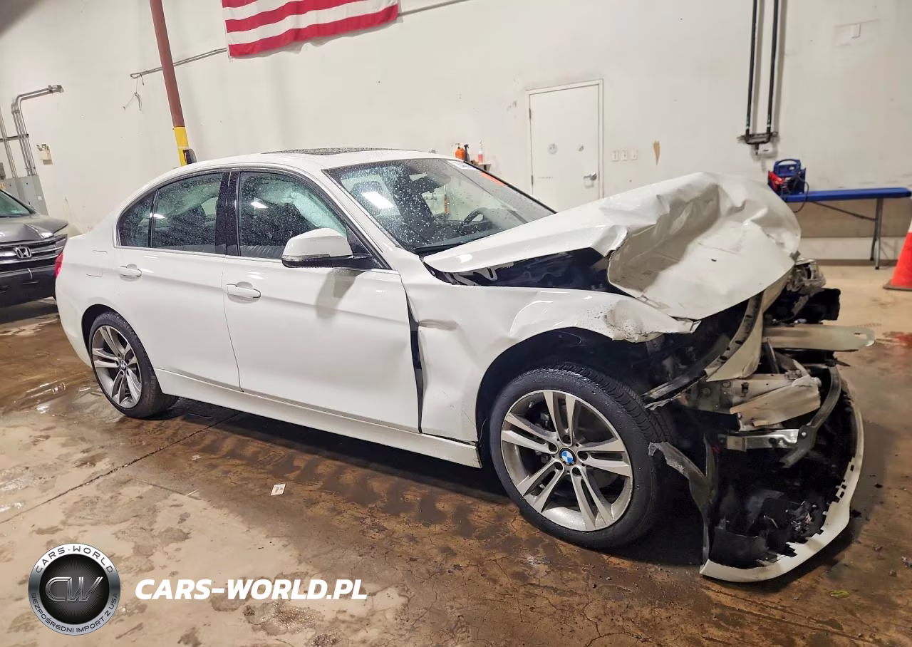 2018 BMW 330 Xi VIN:WBA8D9G54JNU72569 - 4
