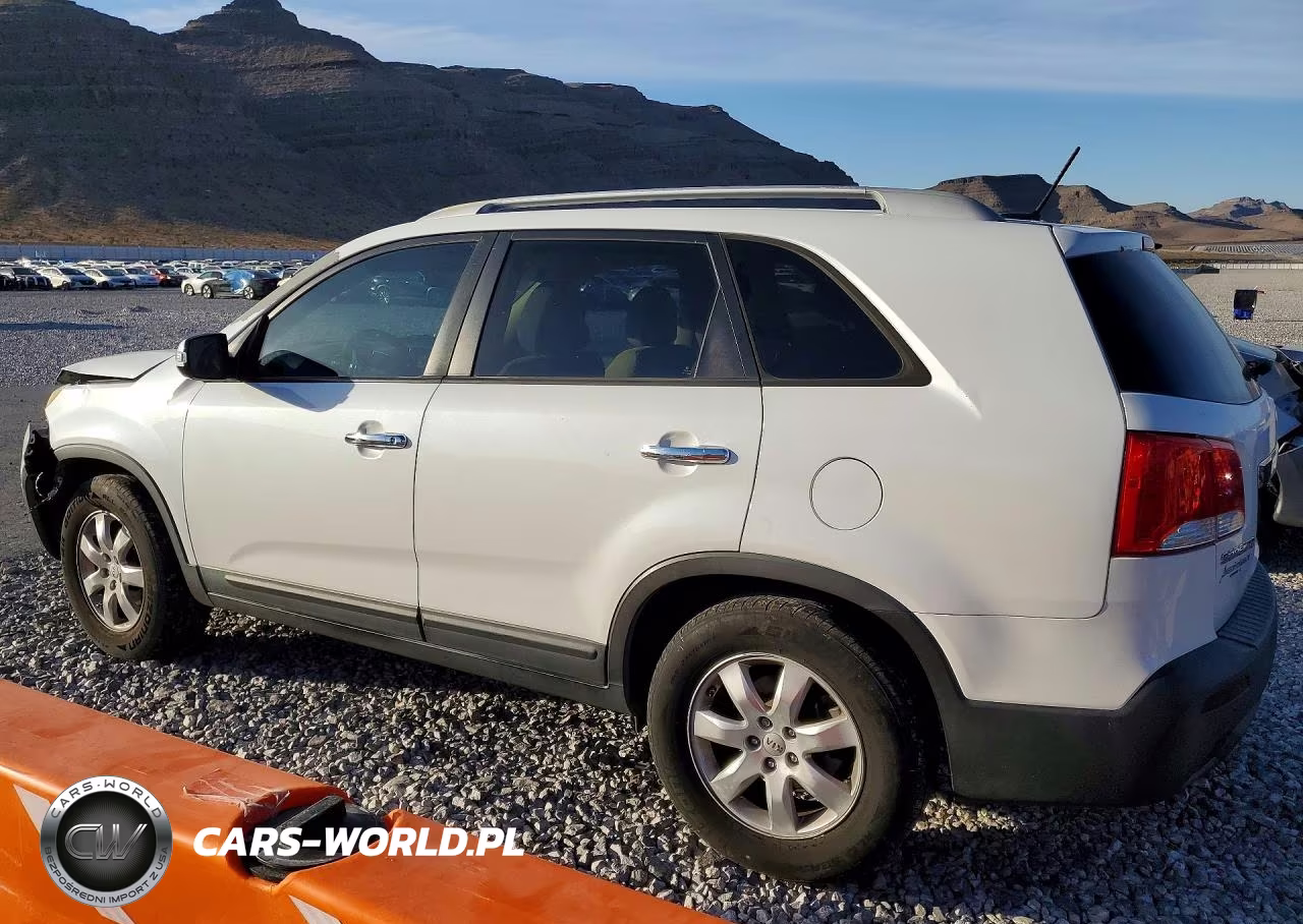 2013 Kia Sorento Lx VIN:5XYKT3A65DG337655 - 2
