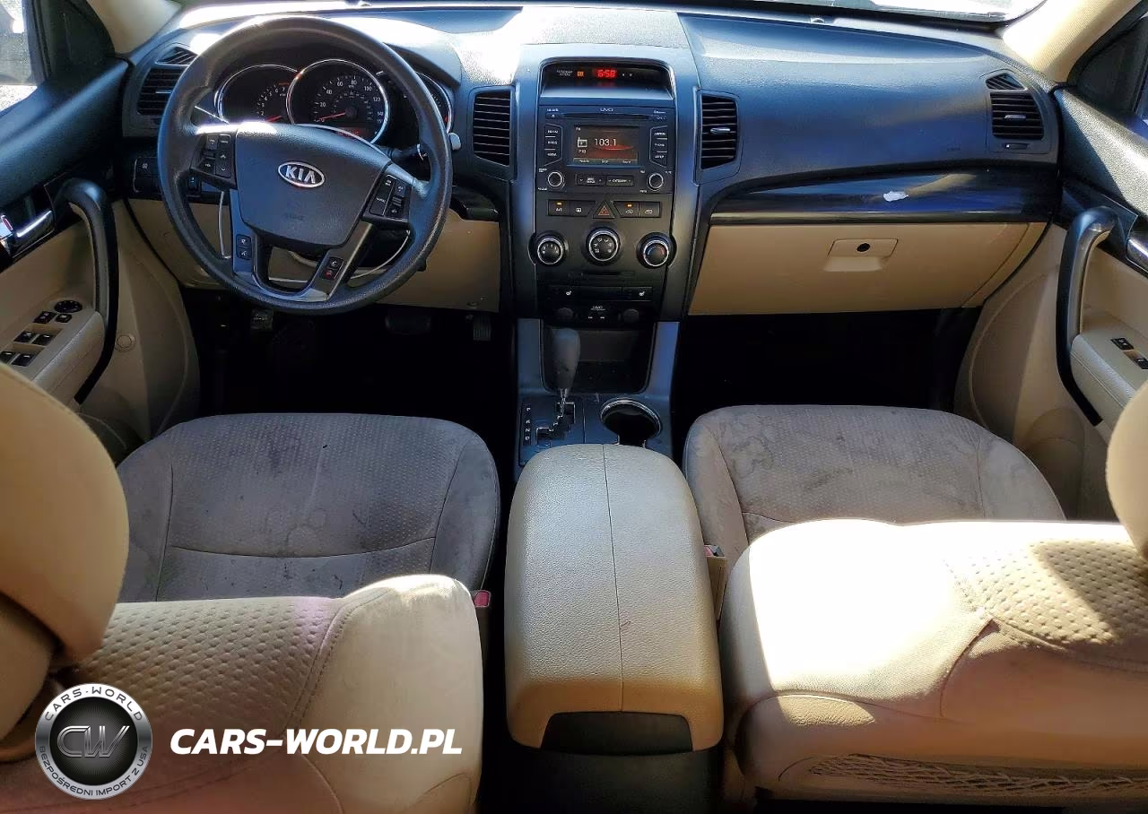 2013 Kia Sorento Lx VIN:5XYKT3A65DG337655 - 8