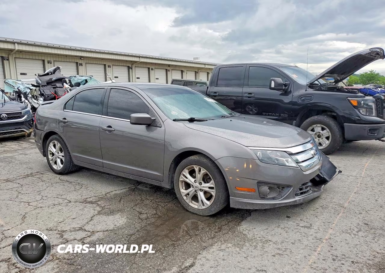 2012 Ford Fusion Se VIN:3FAHP0HA3CR387827 - 4
