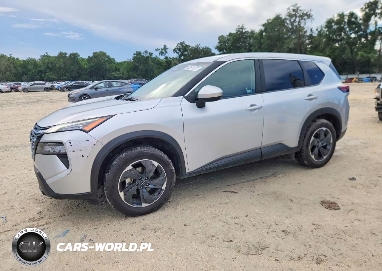 2025 Nissan Rogue Sv