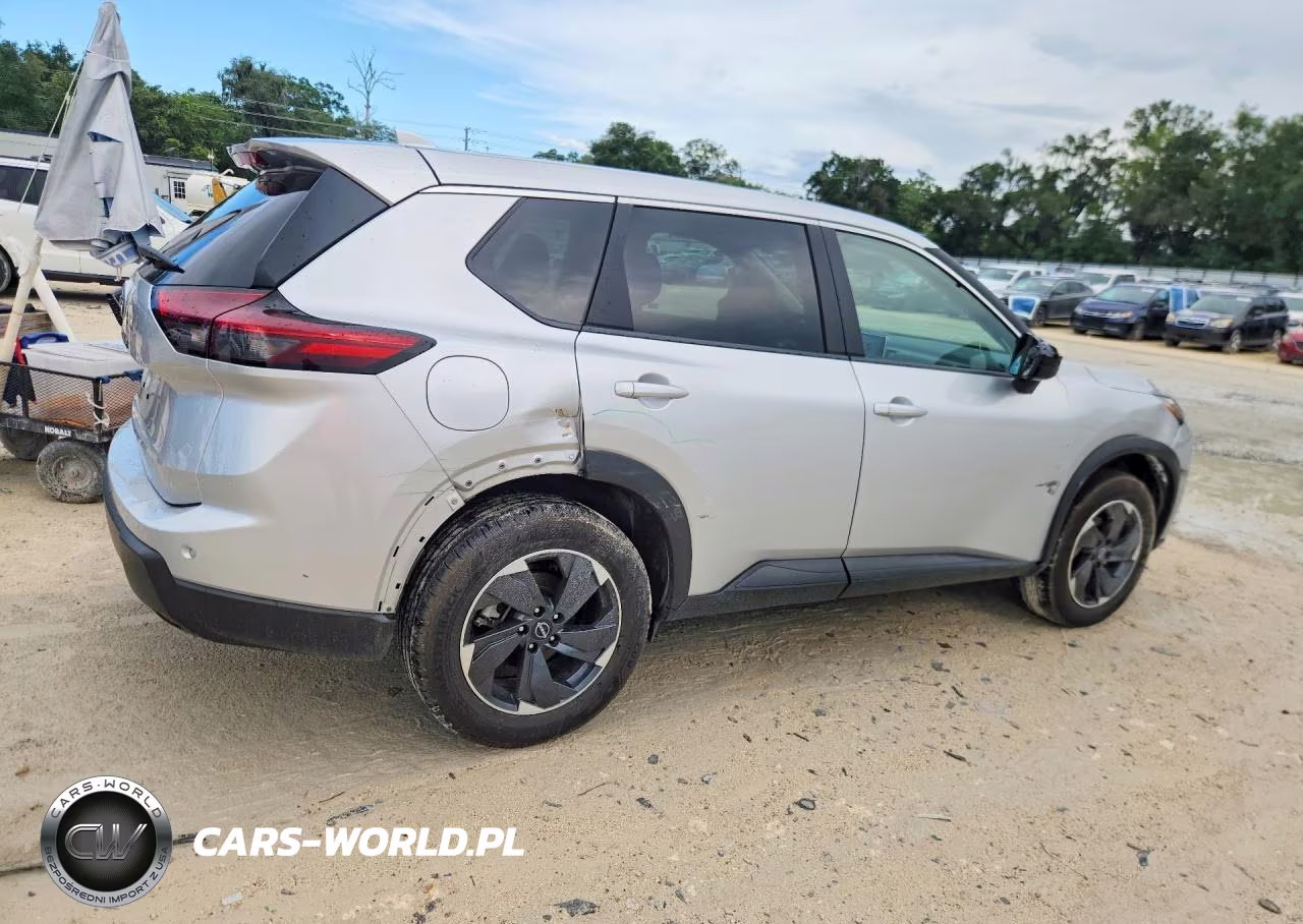 2025 Nissan Rogue Sv VIN:5N1BT3BA9SC796252 - 3