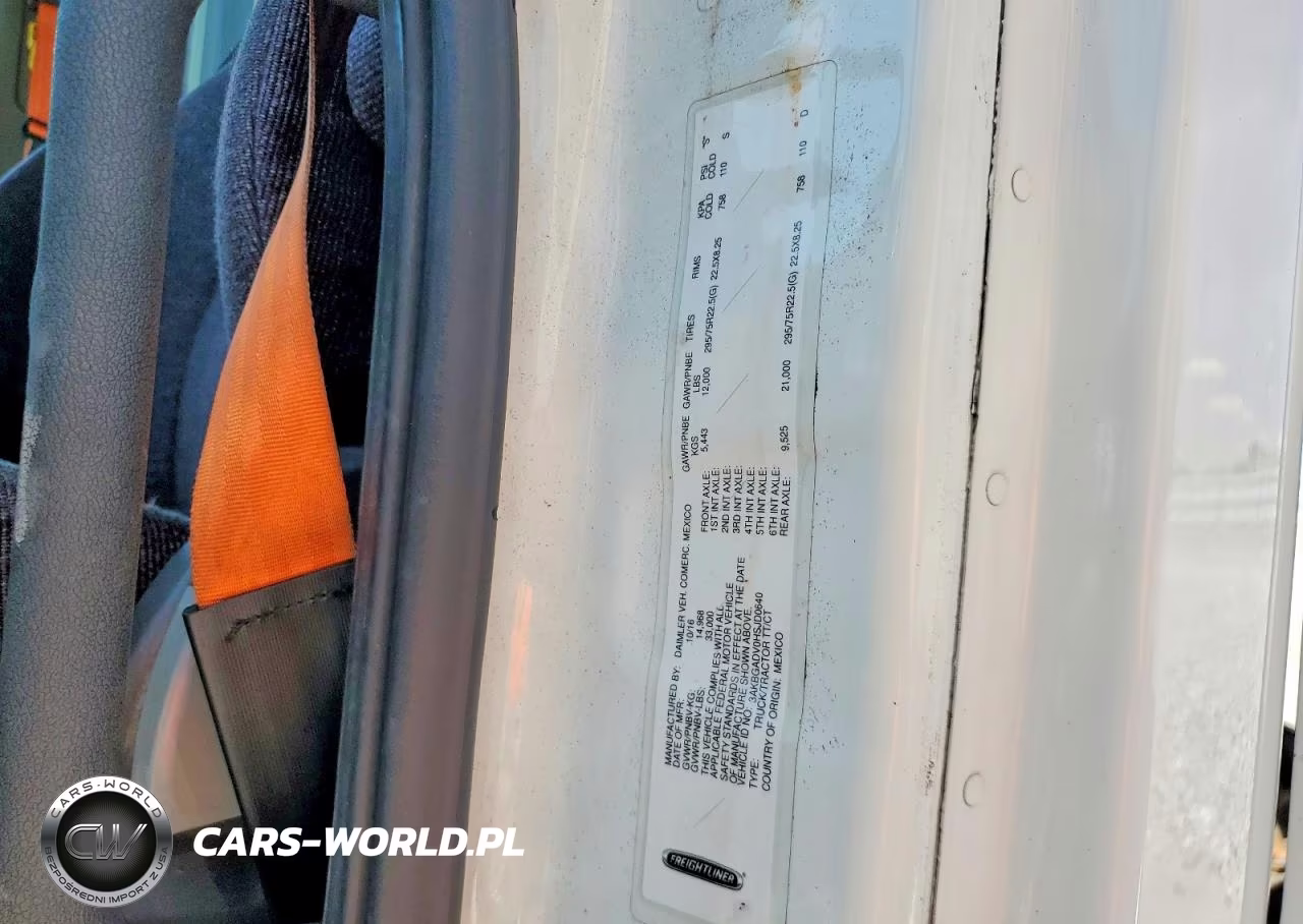 2017 Freightliner Cascadia 1 - Semi Truck VIN:3AKBGADV0HSJD0640 - 10