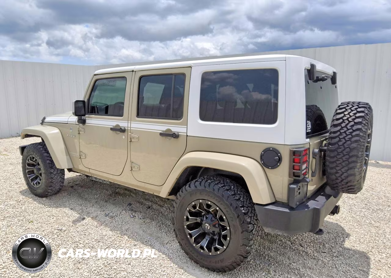 2017 Jeep Wrangler Unlimited Sahara VIN:1C4BJWEG3HL685846 - 2