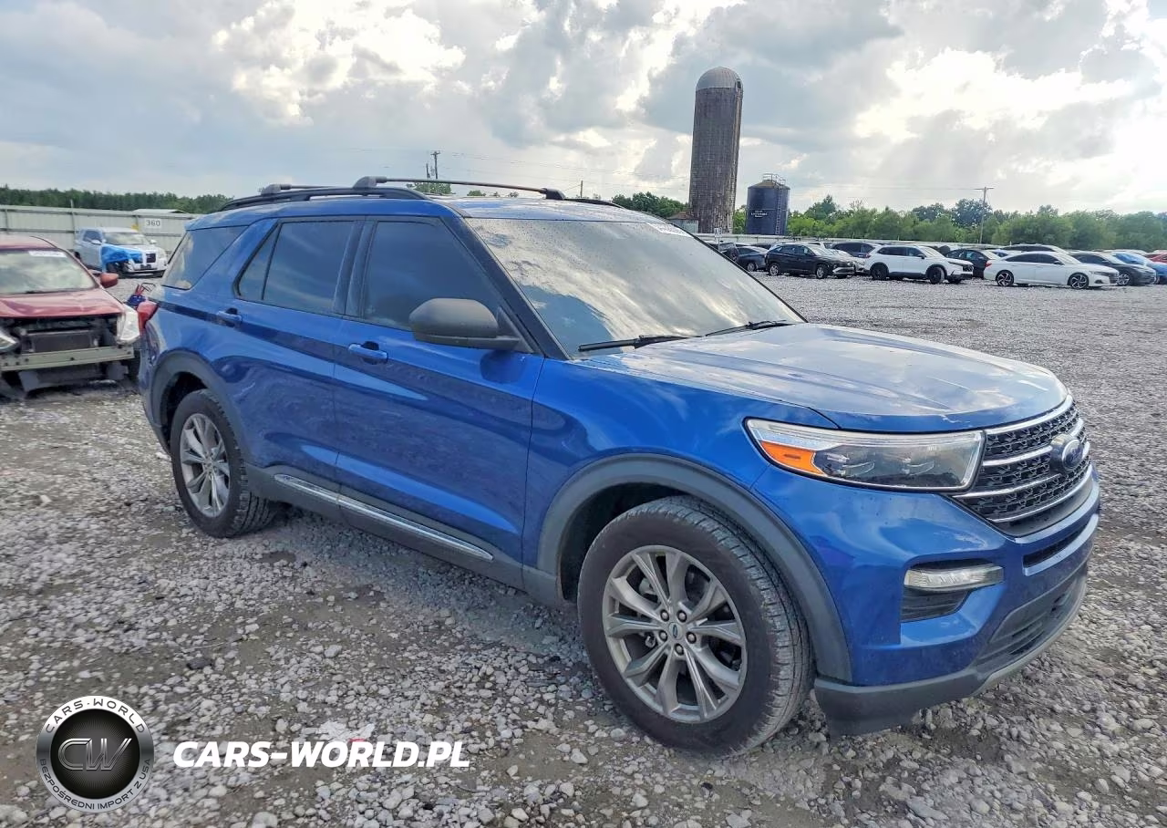 2020 Ford Explorer Xlt VIN:1FMSK8DH9LGB61973 - 4