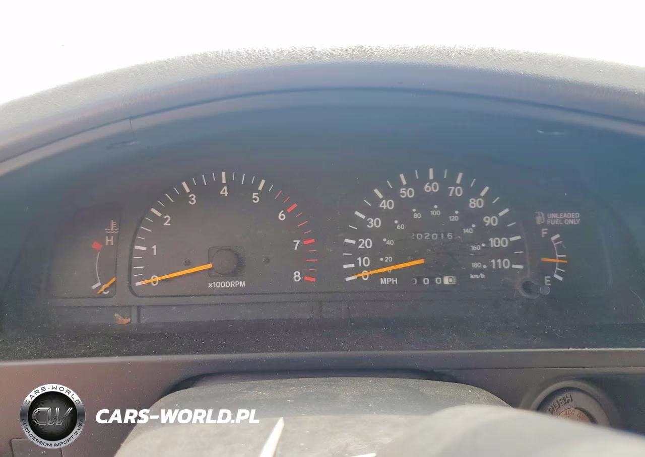 1996 Toyota Tacoma VIN:4TAWN72N6TZ199855 - 9