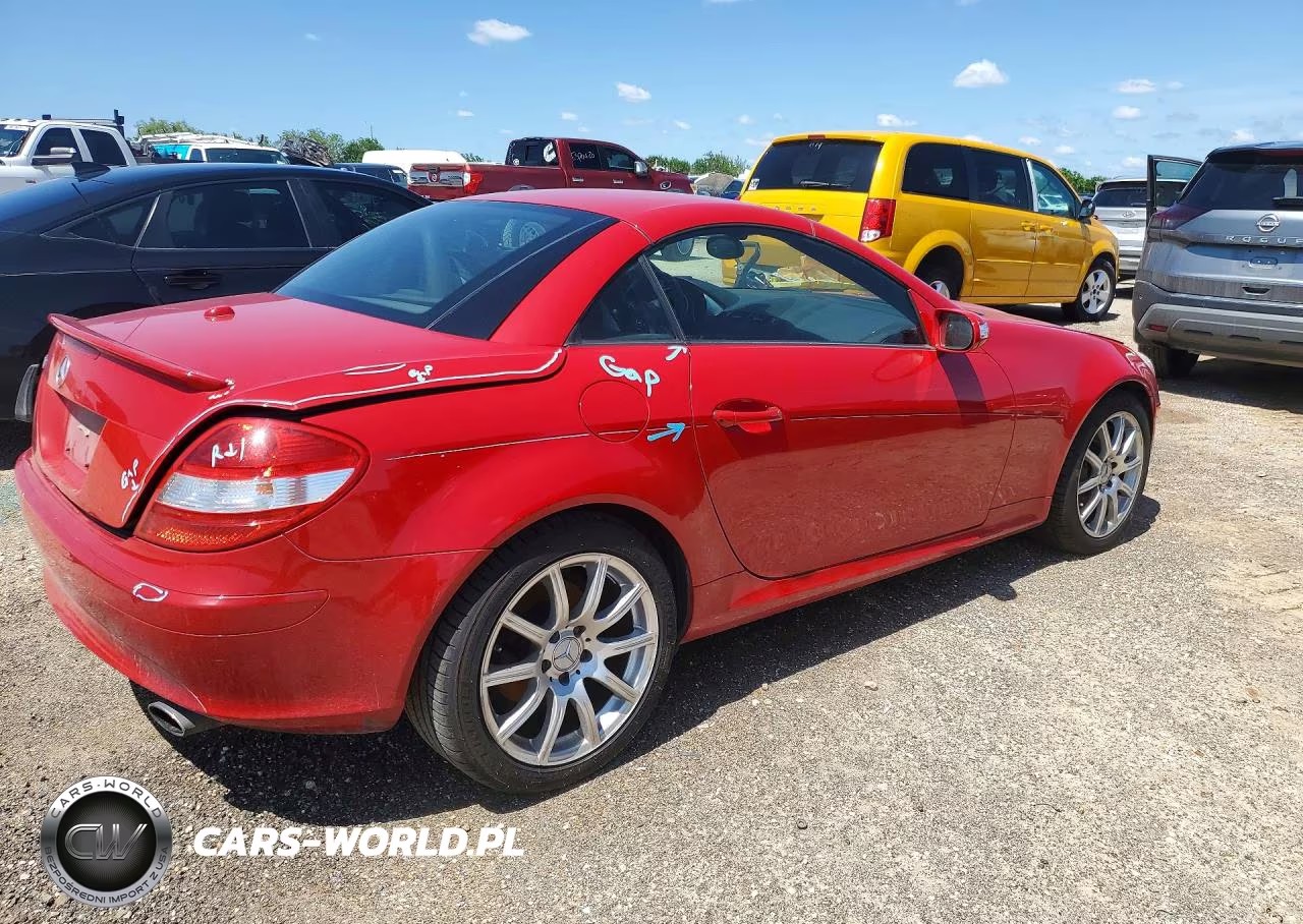 2007 Mercedes-Benz Slk 350 VIN:WDBWK56F77F137701 - 3