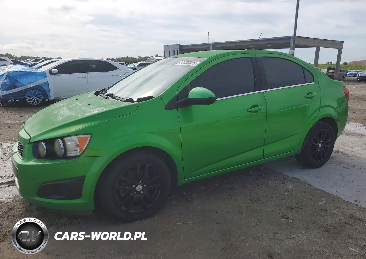2015 Chevrolet Sonic Lt
