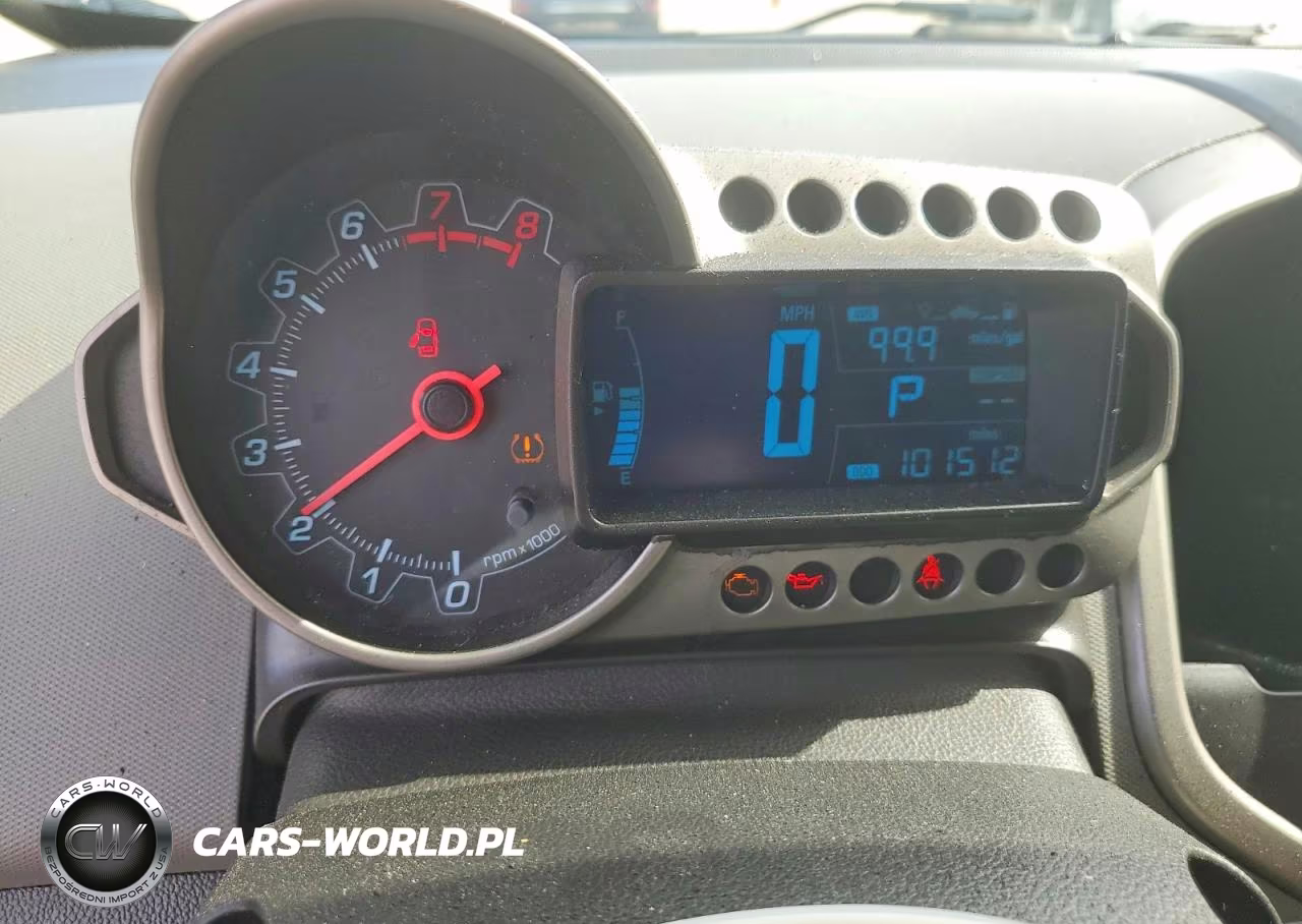 2015 Chevrolet Sonic Lt VIN:1G1JC5SH5F4119653 - 9