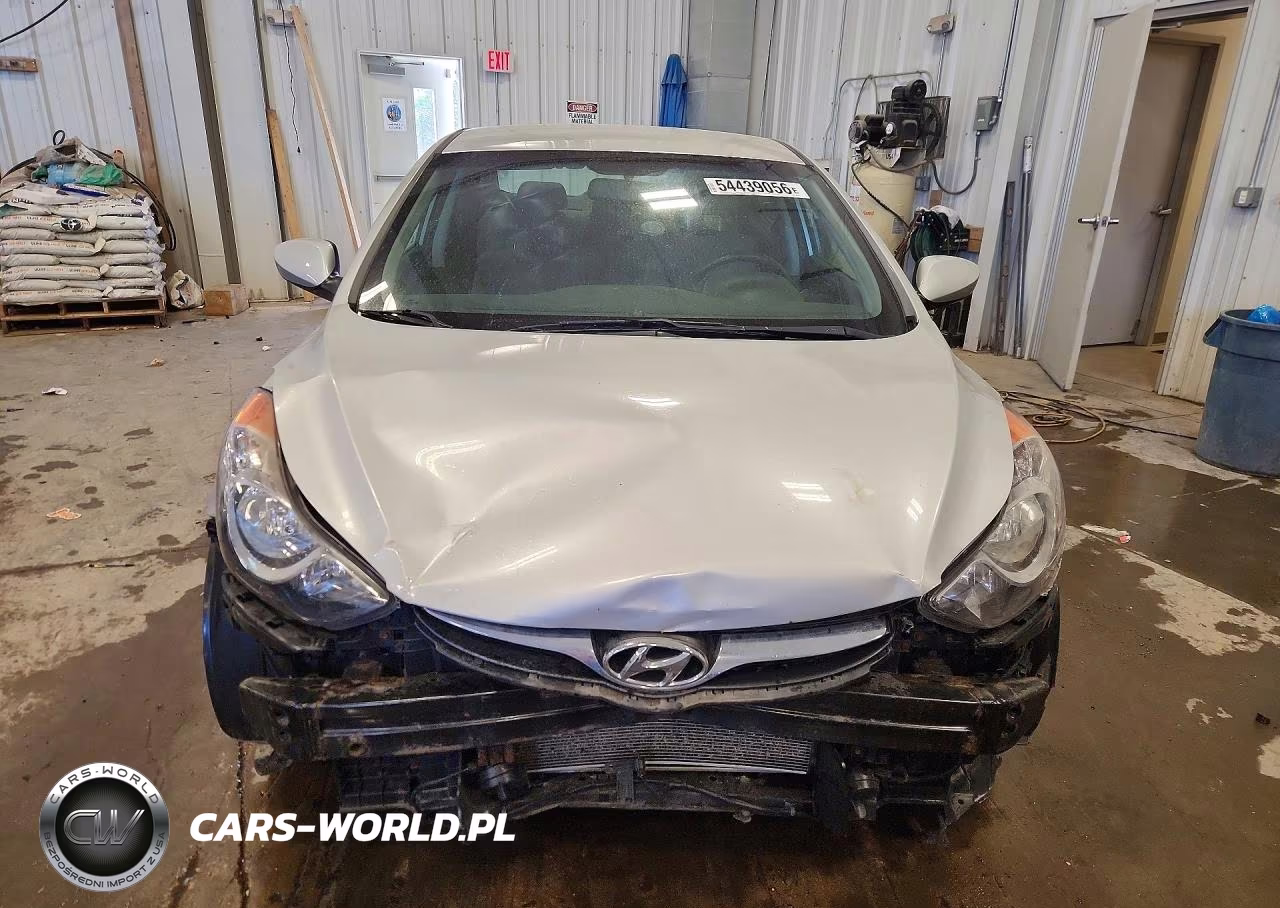 2012 Hyundai Elantra Gls VIN:KMHDH4AE9CU360517 - 5
