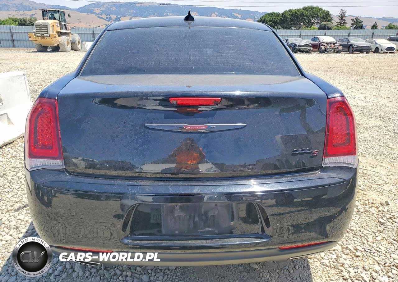 2021 Chrysler 300 S VIN:2C3CCABG9MH520210 - 6