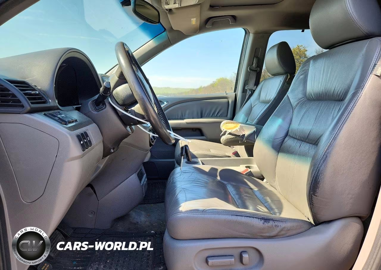 2010 Honda Oddyssey VIN:5FNRL3H95AB102058 - 7