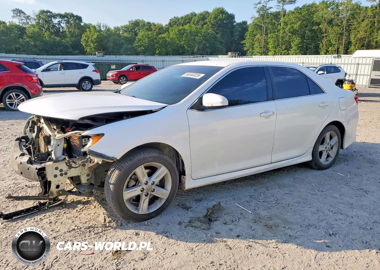 2012 Toyota Camry Se – zdjęcie 1 z 13