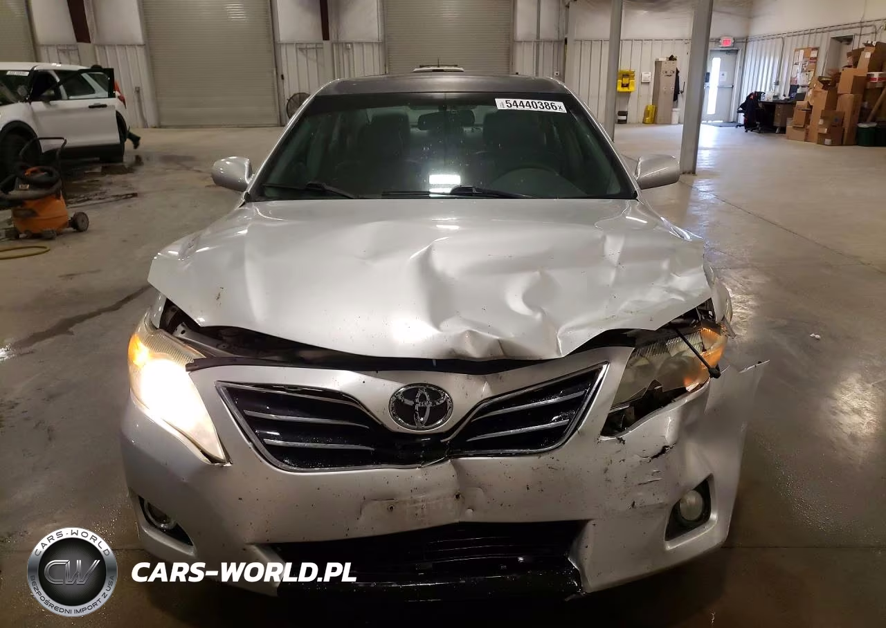 2011 Toyota Camry Xle VIN:4T1BF3EK8BU204958 - 5