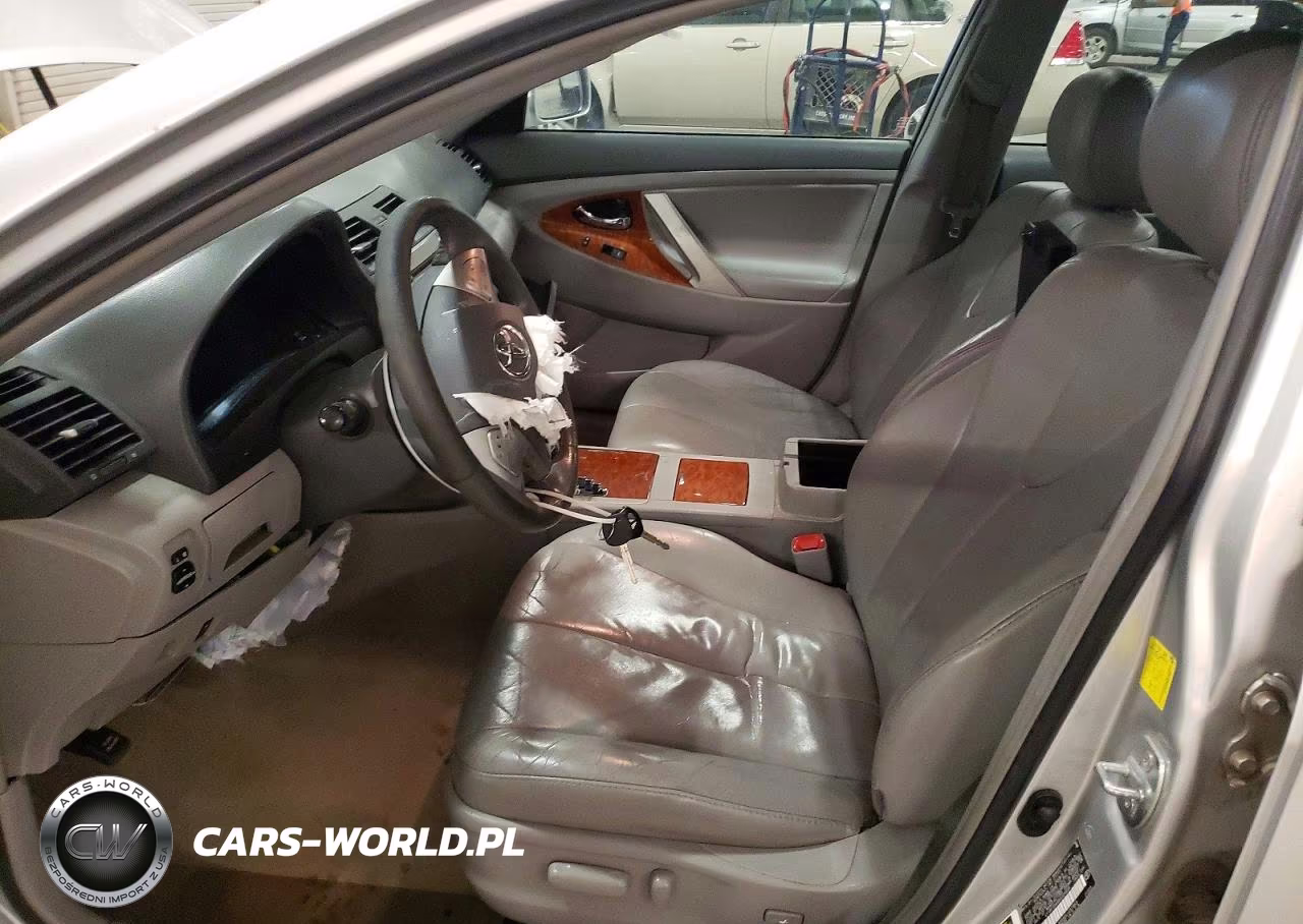 2011 Toyota Camry Xle VIN:4T1BF3EK8BU204958 - 7