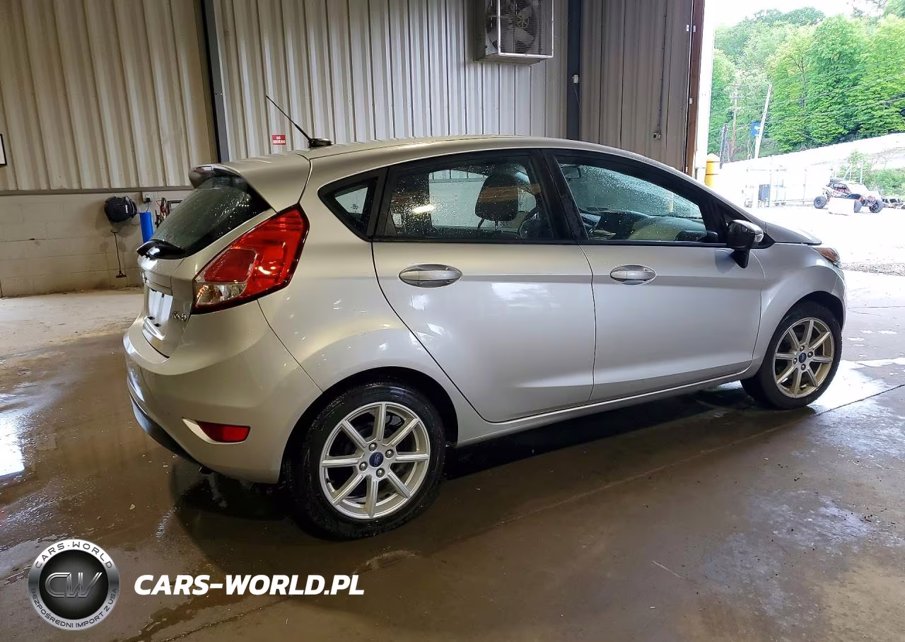 2019 Ford Fiesta Se VIN:3FADP4EJ8KM125369 - 3