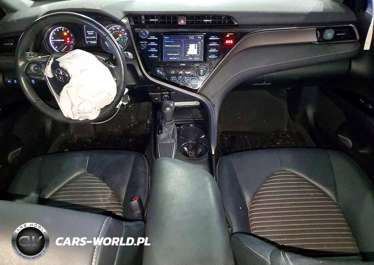 2020 Toyota Camry Se VIN:4T1G11AK6LU906714 - 8
