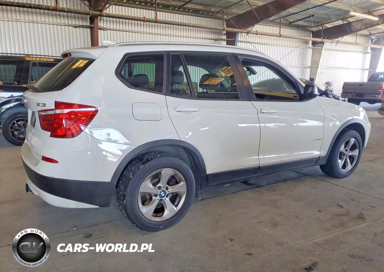 2012 BMW X3 xDrive28I VIN:5UXWX5C50CL724587 - 3