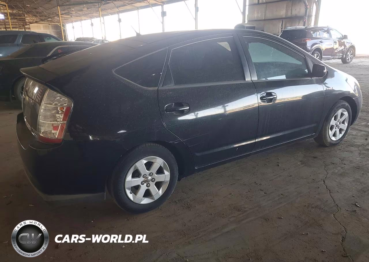 2008 Toyota Prius Base VIN:JTDKB20U383385775 - 3
