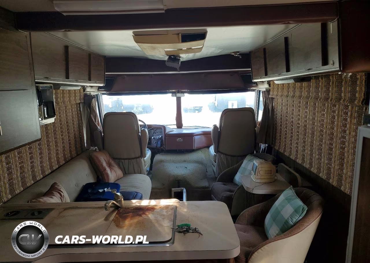 1983 Vogue Rv VIN:1GBKP37W3D3300236 - 5