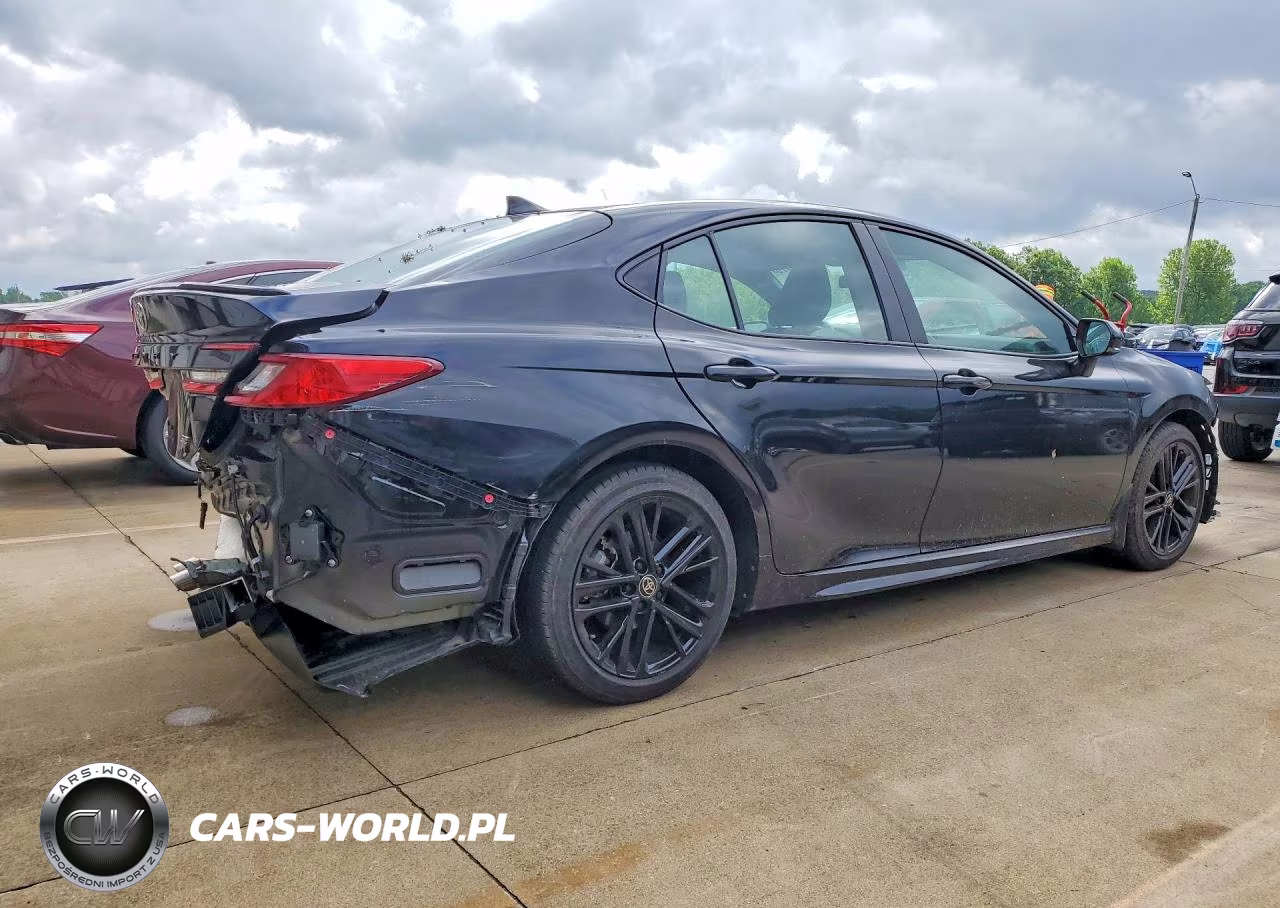 2025 Toyota Camry Se VIN:4T1DAACK2SU127857 - 3