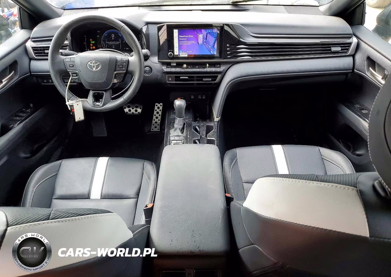 2025 Toyota Camry Se VIN:4T1DAACK2SU127857 - 8