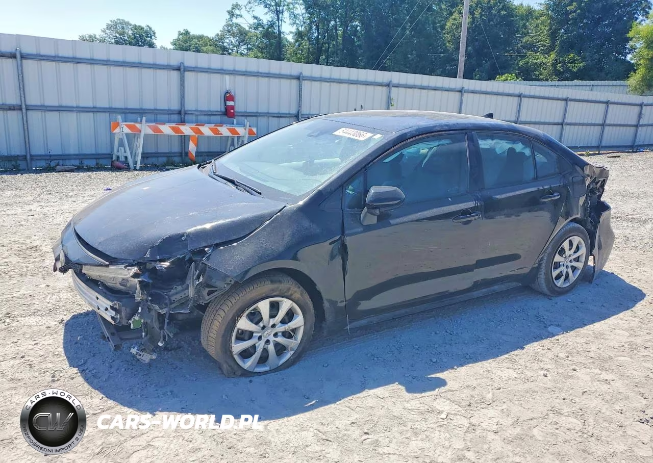 2022 Toyota Corolla Le – zdjęcie 1 z 12