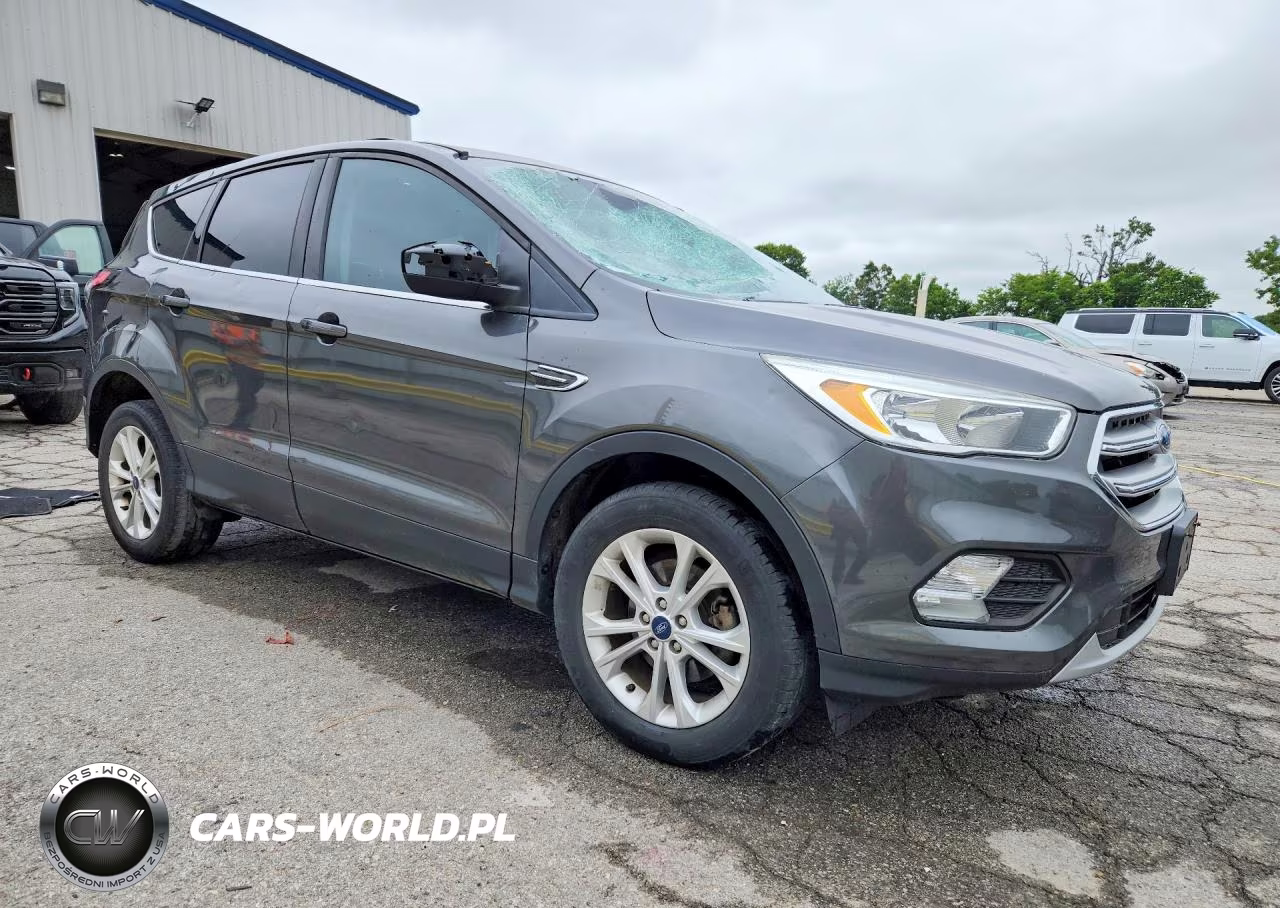 2017 Ford Escape Se VIN:1FMCU0GD0HUB79912 - 4
