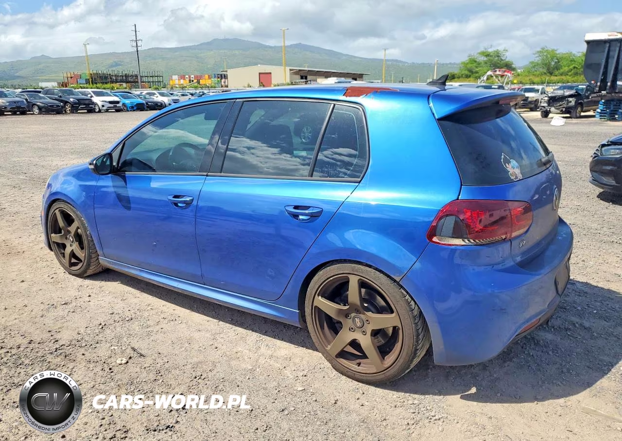 2013 Volkswagen Golf R VIN:WVWPF7AJ8DW117681 - 2
