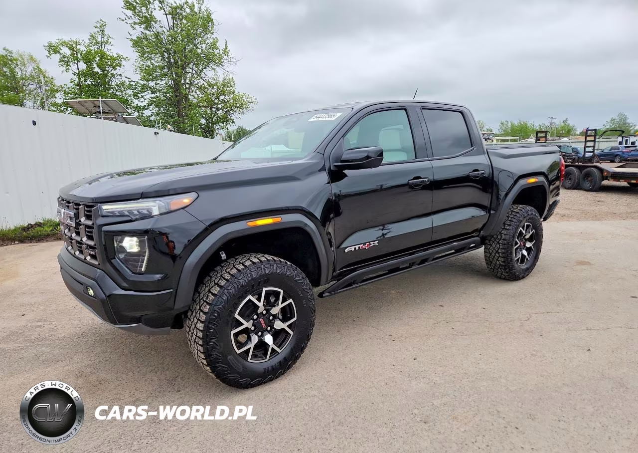 2025 GMC Canyon At4