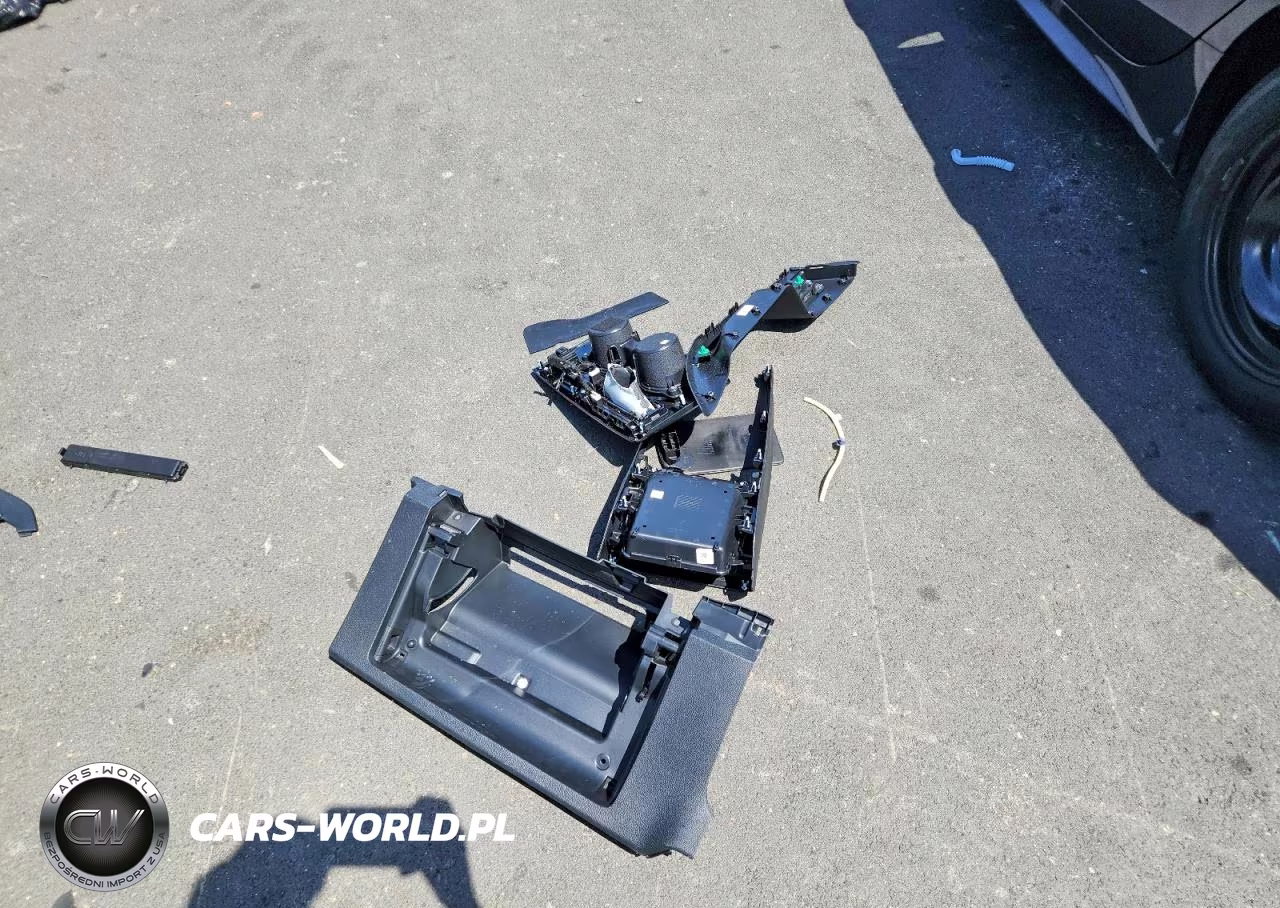 2024 Honda Civic Lx VIN:19XFL2H5XRE014649 - 12