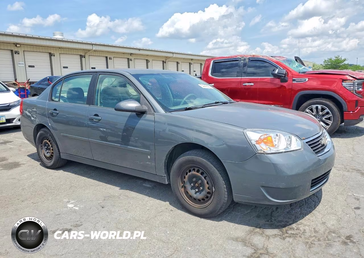 2008 Chevrolet Malibu Ls VIN:1G1ZS58F88F117284 - 4