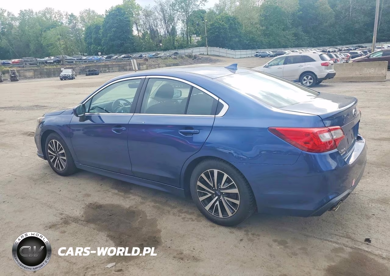 2019 Subaru Legacy 2.5I Premium VIN:4S3BNAF67K3011557 - 2