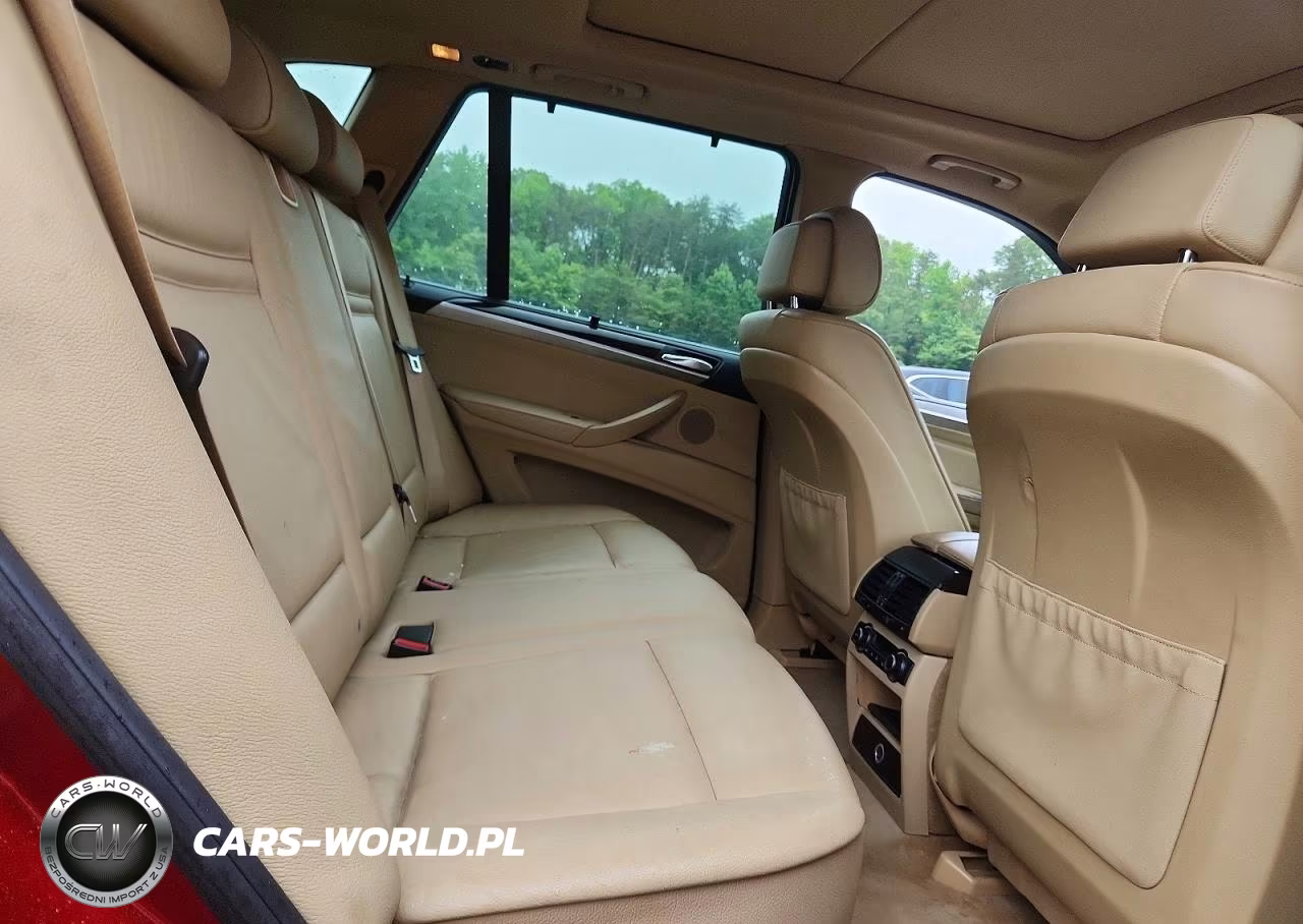 2010 BMW X5 xDrive30I VIN:5UXFE4C58AL279626 - 11