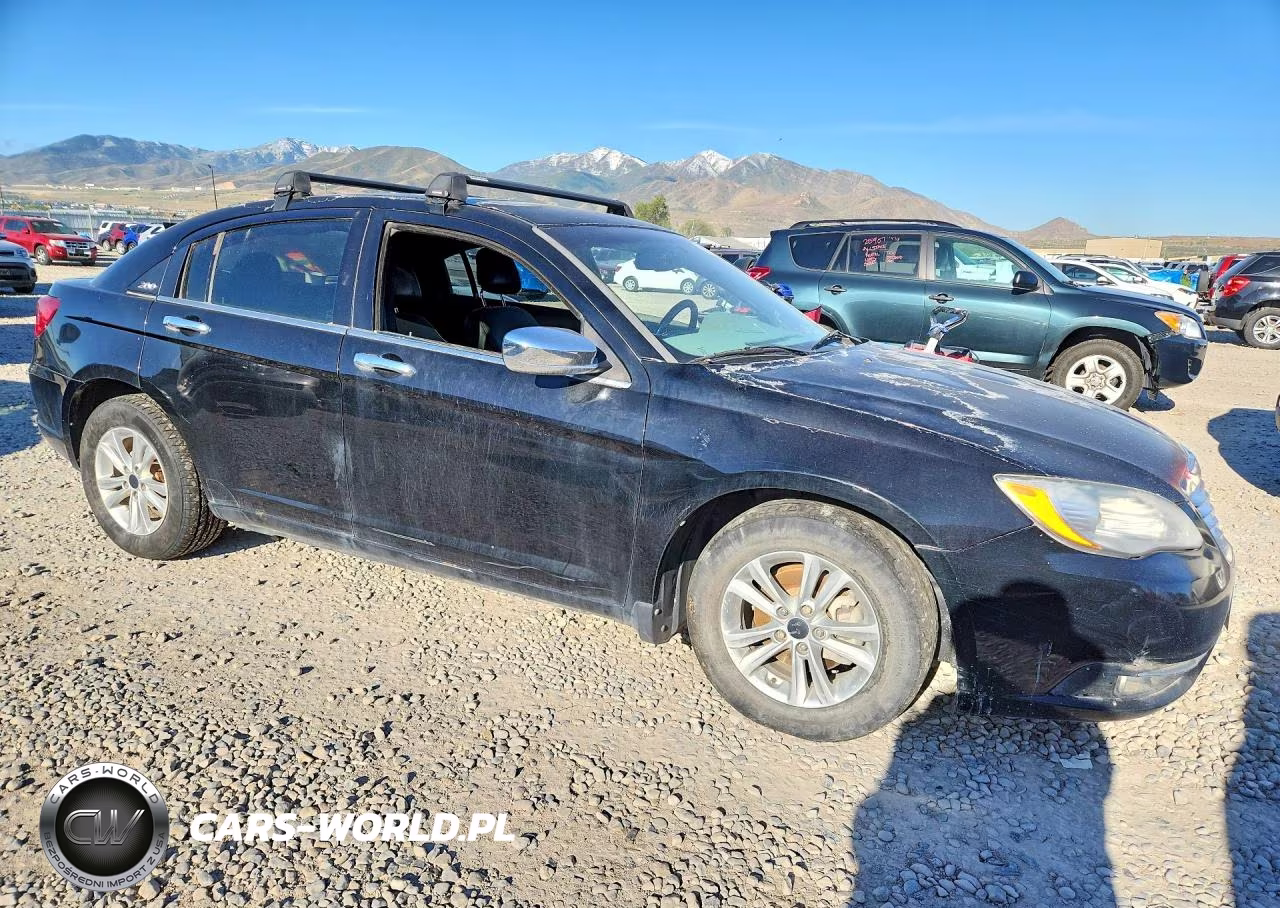 2011 Chrysler 200 Limited VIN:1C3BC2FG9BN571061 - 4