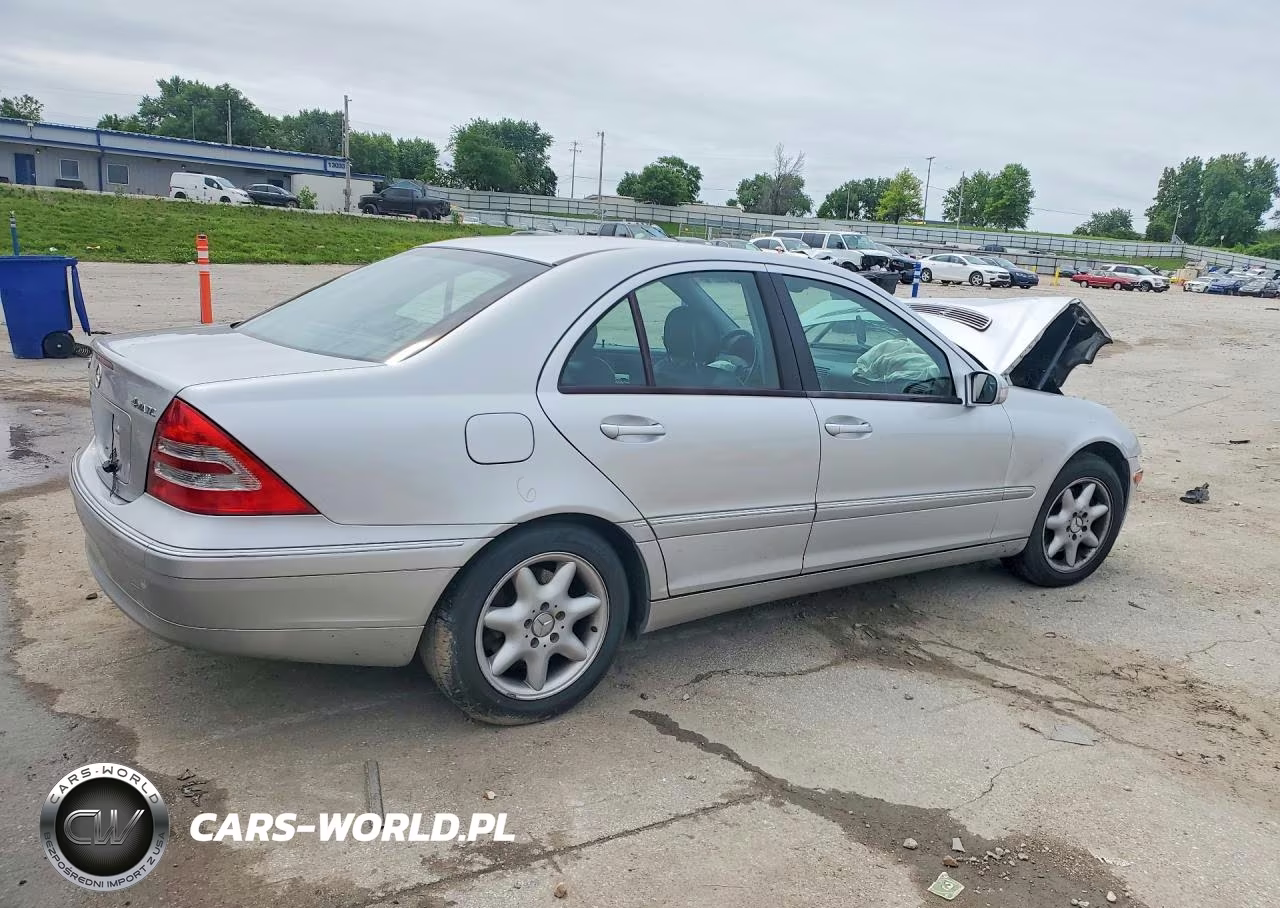 2004 Mercedes-Benz C 240 4Matic VIN:WDBRF81J14F534282 - 3