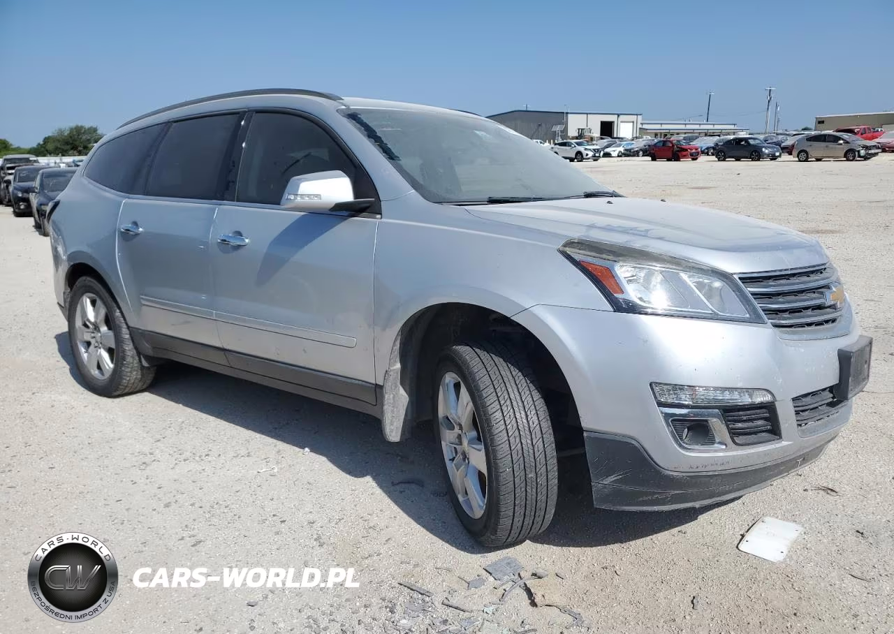2017 Chevrolet Traverse Lt VIN:1GNKRGKD8HJ343207 - 4