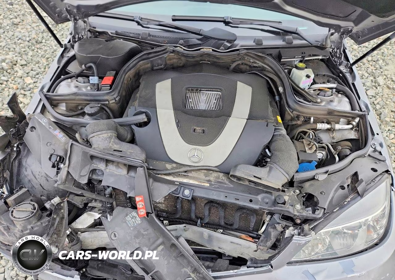 2010 Mercedes-Benz C 300 4Matic VIN:WDDGF8BB3AF400486 - 11