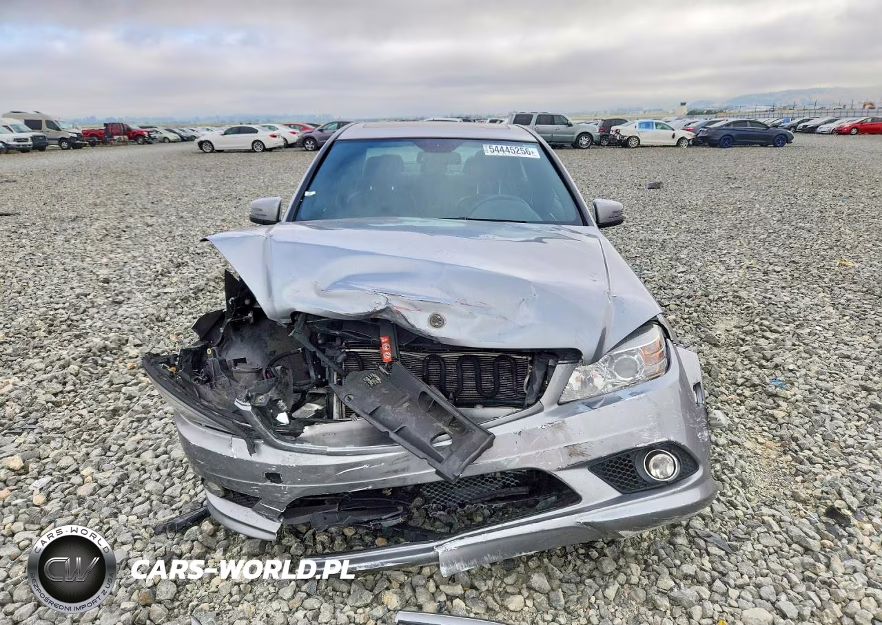 2010 Mercedes-Benz C 300 4Matic VIN:WDDGF8BB3AF400486 - 5