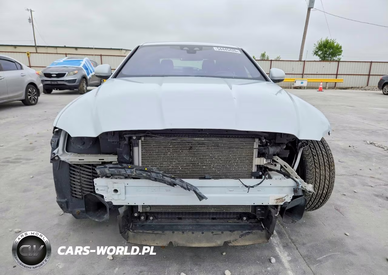 2016 Jaguar Xf 35T R-Sport VIN:SAJBF4BV8GCY06363 - 5