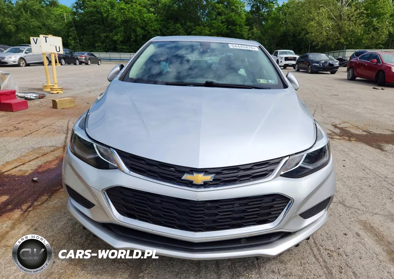 2018 Chevrolet Cruze Lt VIN:1G1BE5SM5J7200929 - 5