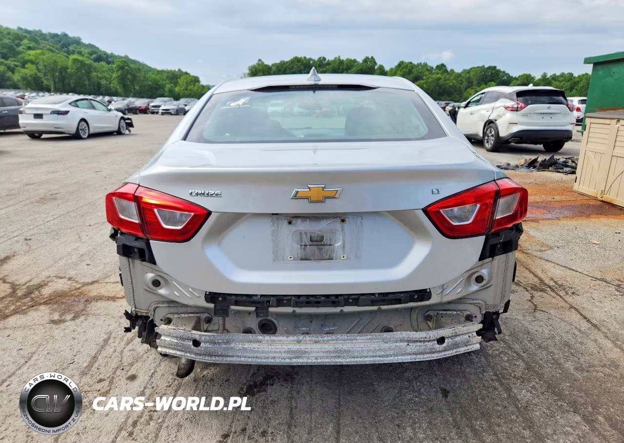 2018 Chevrolet Cruze Lt VIN:1G1BE5SM5J7200929 - 6