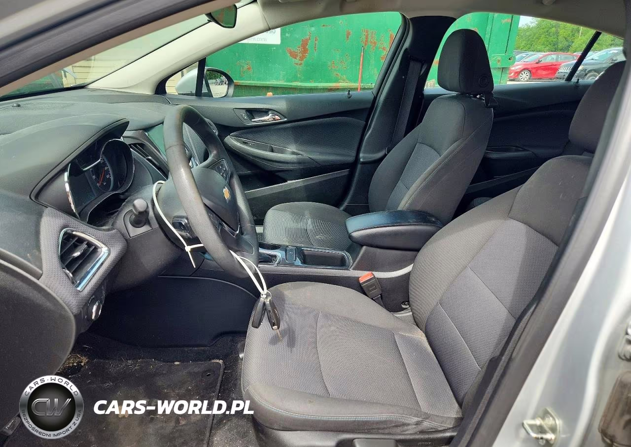 2018 Chevrolet Cruze Lt VIN:1G1BE5SM5J7200929 - 7