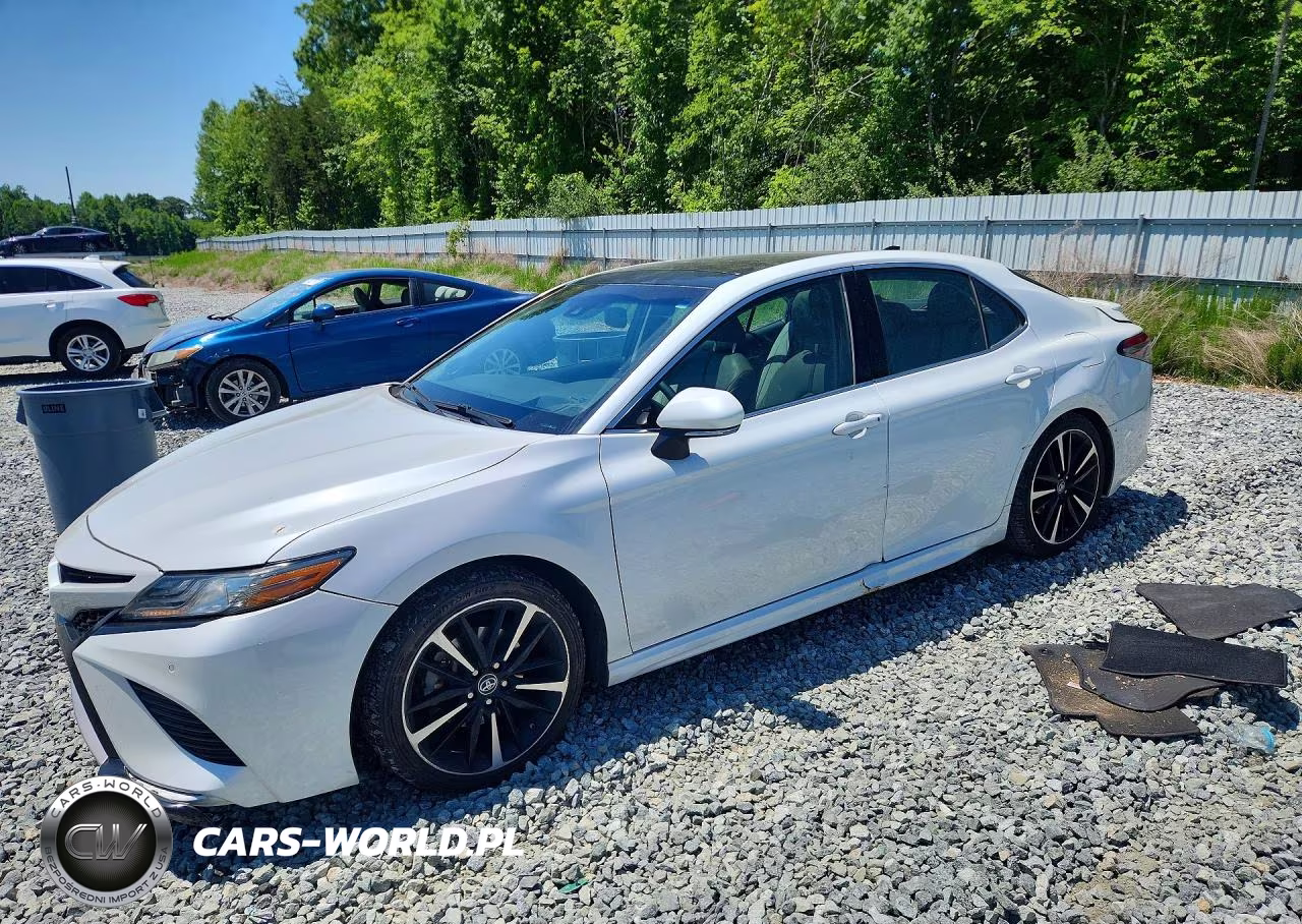 2018 Toyota Camry Xse V6 – zdjęcie 1 z 12