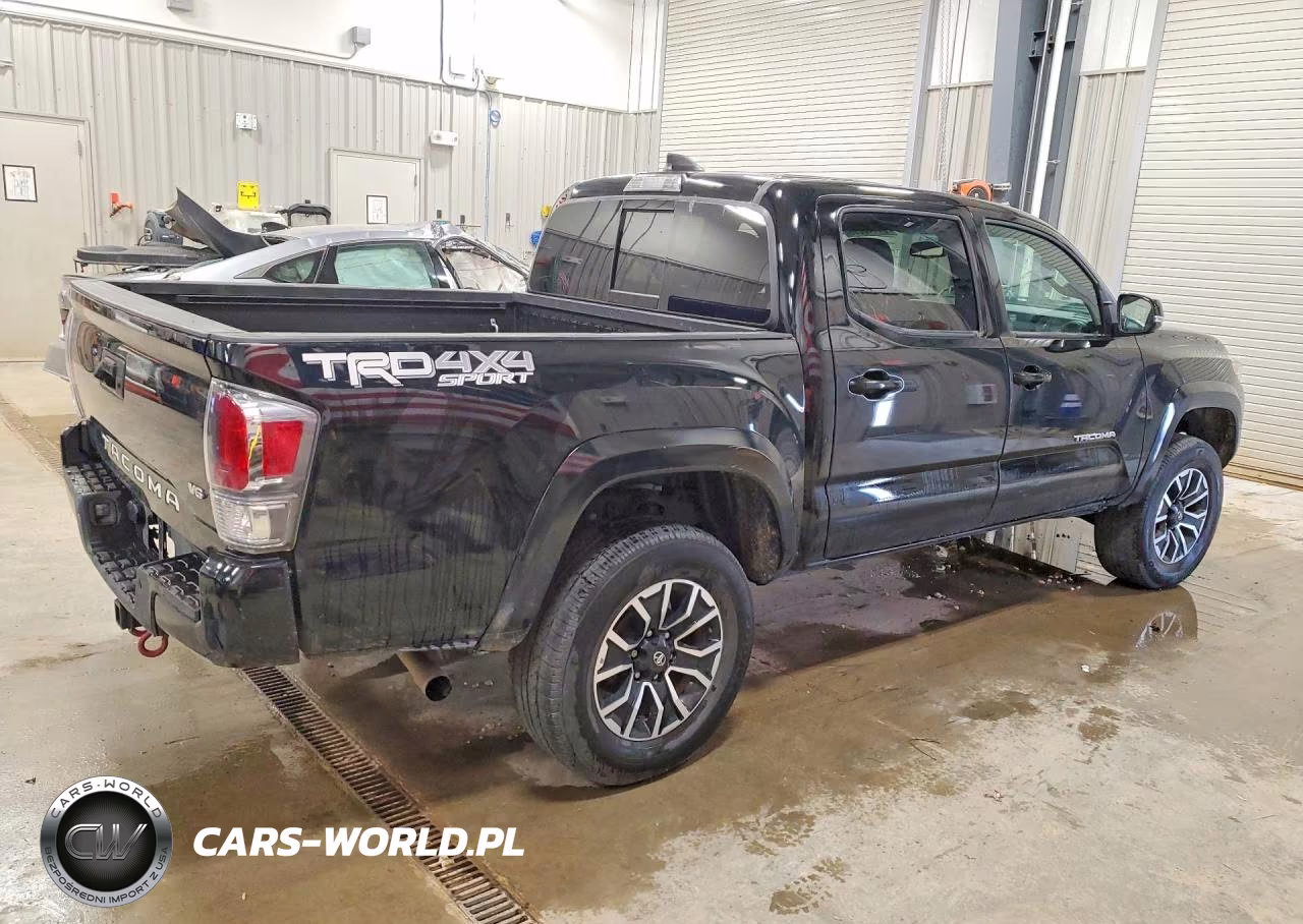 2023 Toyota Tacoma Trd Sport VIN:3TMCZ5AN2PM587769 - 3